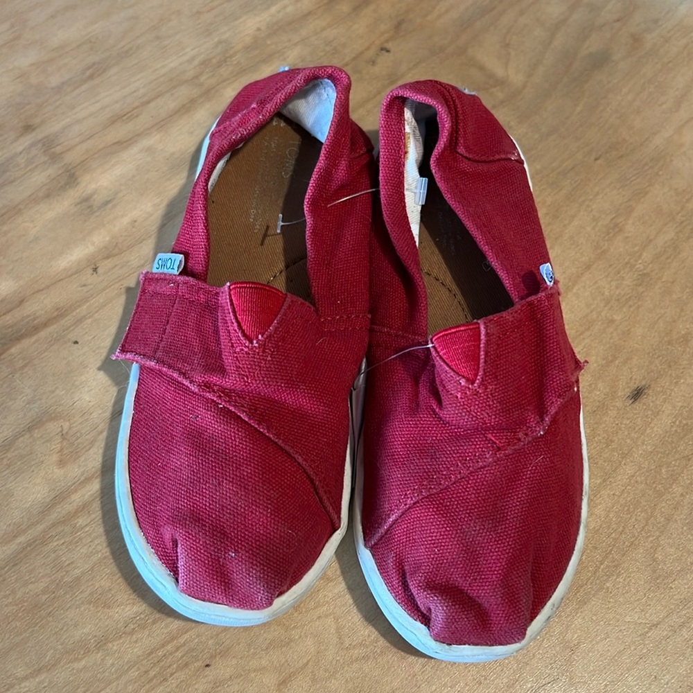 Tom’s Shoes Red size kids 11